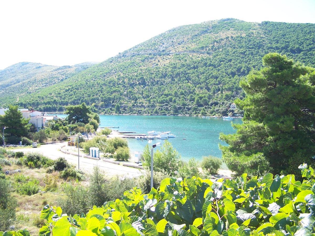 Apartmani Grebaštica エクステリア 写真