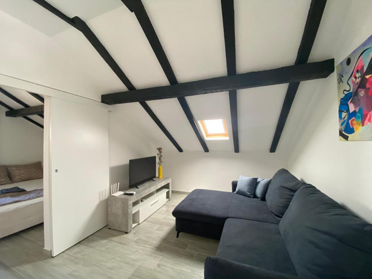 Apartmani Grebaštica エクステリア 写真